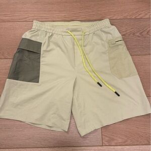 Lululemon hike shorts